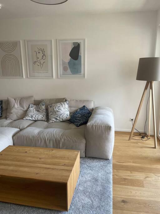 Wunderschoenes 4 Zimmer Apartment Mit Seeblick 바트비제 외부 사진